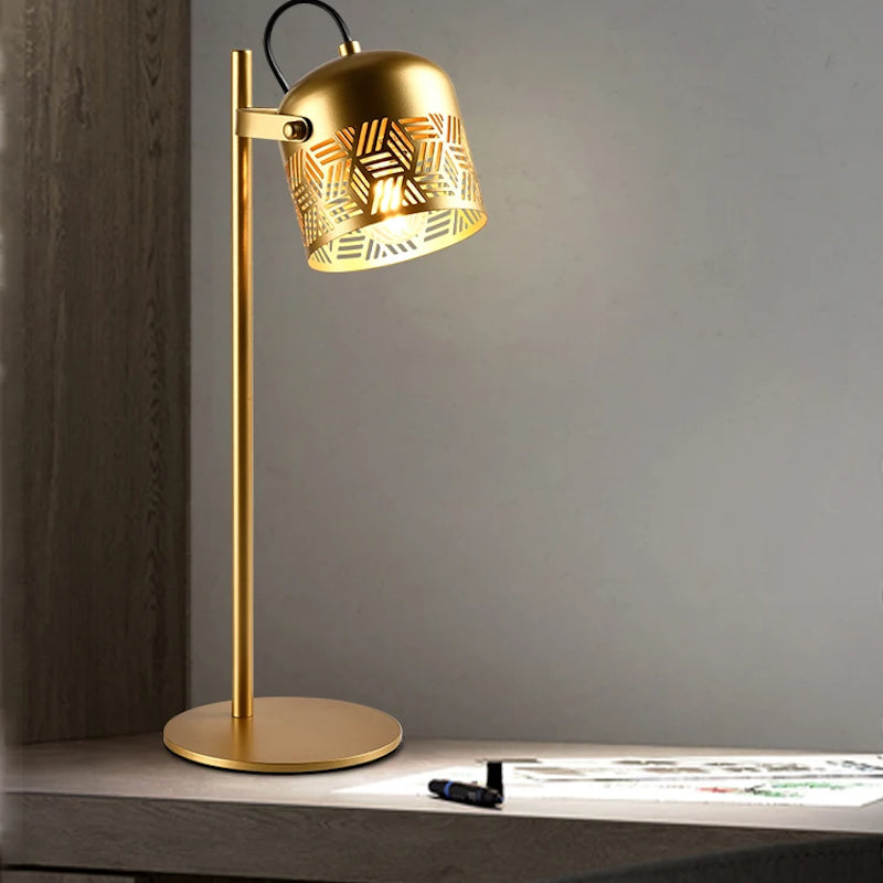 Traditional Style Room Table Lamp