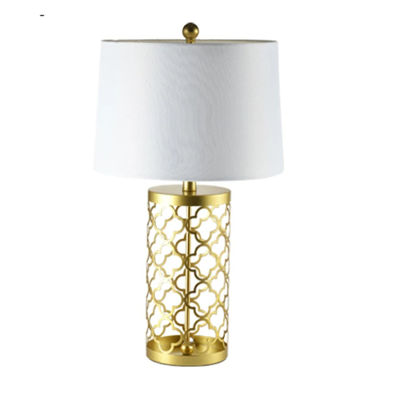 Vintage Style Desktop Lamp With Shade