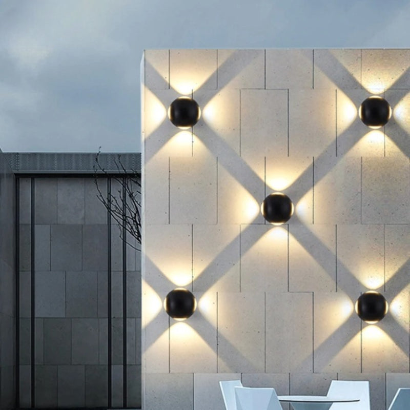 Outdoor Modern LED Wall Mounted Lamp