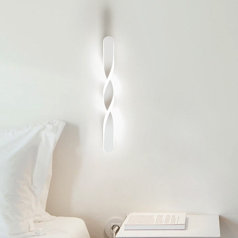 Modern Glossy LED Decor Wall Mounted Lamp